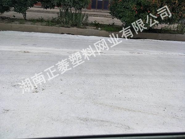 湖南岳陽(yáng)汨羅縣國(guó)道翻新使用土工布案例
